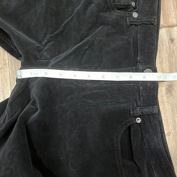 We The Free Black Flare Leg High Rise Raw Hem Corduroy Jeans Free People Size 29 - Picture 14 of 16